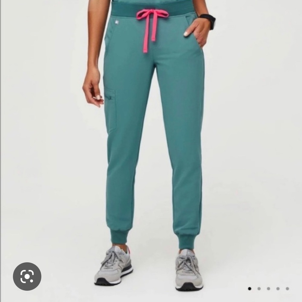 FIGS Hydrogreen Zamora Petite M NWT